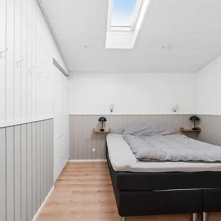 Renovated Near And Town Blokhus