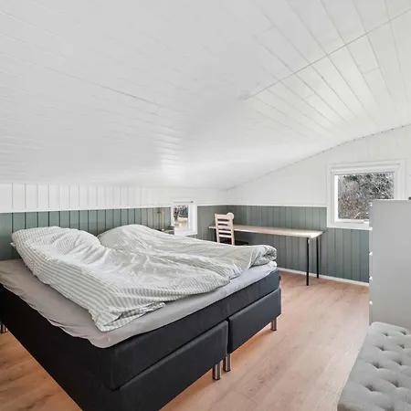 Renovated Near And Town Blokhus