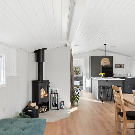 Renovated Near And Town
