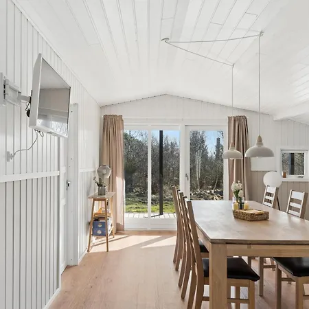 Renovated Near And Town